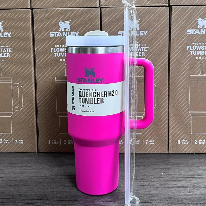 Stanley Quencher H2.0 FlowState Tumbler - Hot Pink / 887mL - 30oz